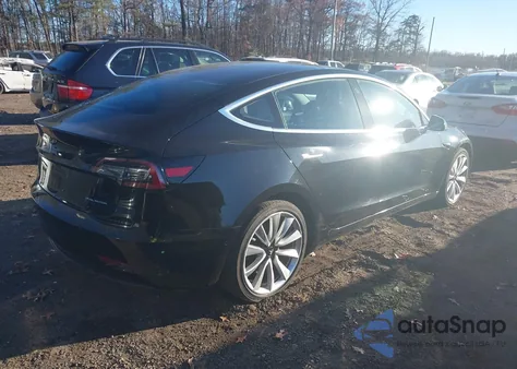 2018 Tesla Model 3 Long Range/Performance из США, поврежденный, VIN 5YJ3E1EB3JF109358